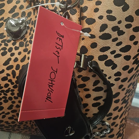 Betsey Johnson Leopard Print Tote with Black Details - Picture 7 of 8